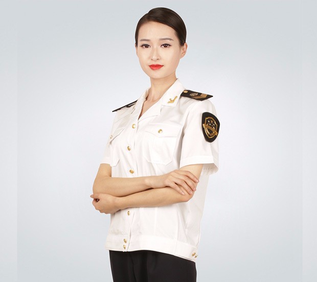 中国海事女士夏季短袖衬衫
